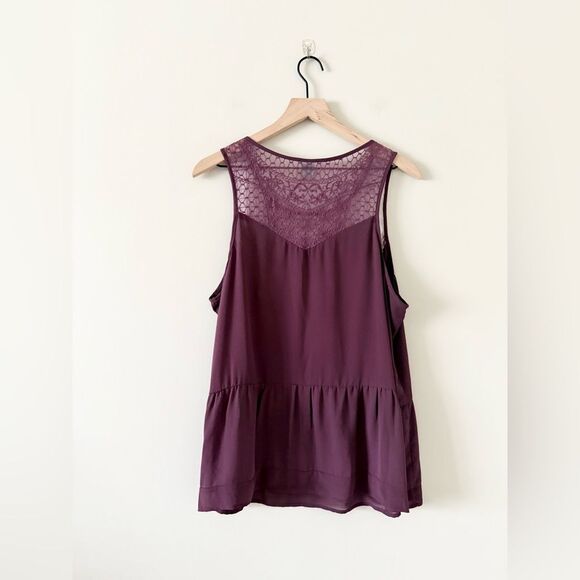 Pssst Sleeveless Peplum Blouse with Lace Front in Plum - Size 1X - Picture 5 of 5